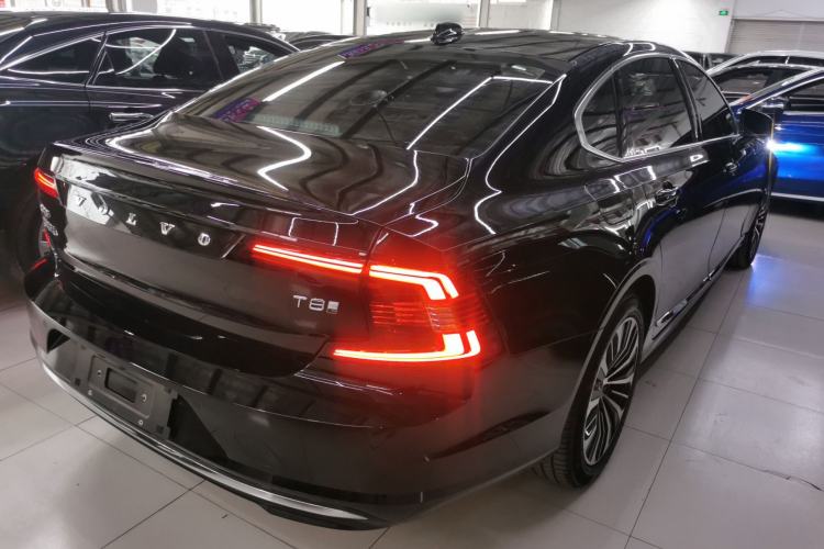 Used Volvo S90 New Energy 2024 Plug-in Hybrid Four-Wheel Drive Long-Range Zhiyi Luxury Edition Exterior 5