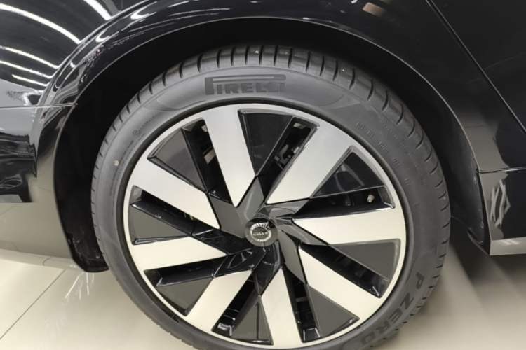 Used Volvo S90 New Energy 2024 Plug-in Hybrid Four-Wheel Drive Long-Range Luxury Smart Edition Exterior 5