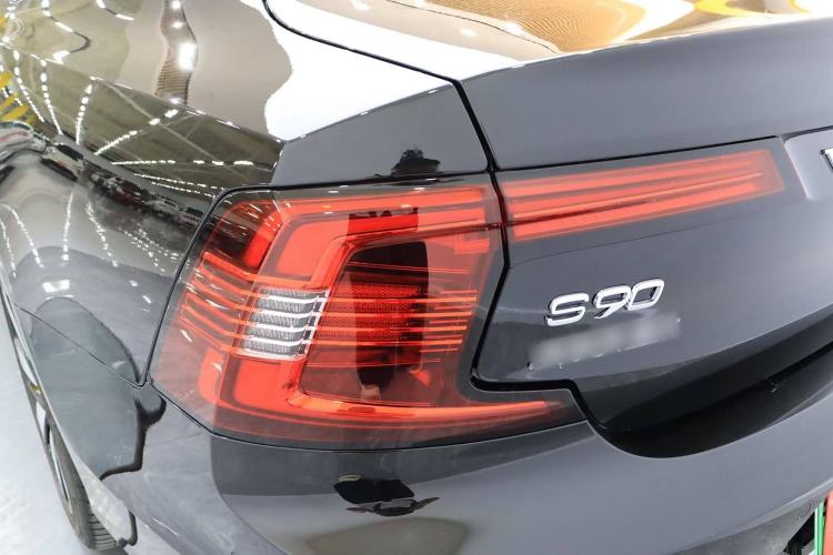 Used Volvo S90 New Energy 2024 Plug-in Hybrid Four-Wheel Drive Long-Range Luxury Smart Edition Exterior 9