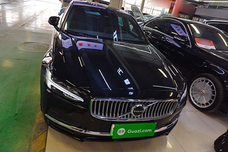 Used Volvo S90 New Energy 2024 Plug-in Hybrid Four-Wheel Drive Long-Range Zhiyi Luxury Edition Front