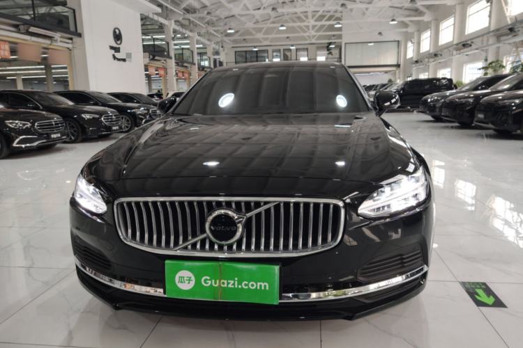 Used Volvo S90 New Energy 2024 Plug-in Hybrid Four-Wheel Drive Long-Range Zhiyi Luxury Edition Front