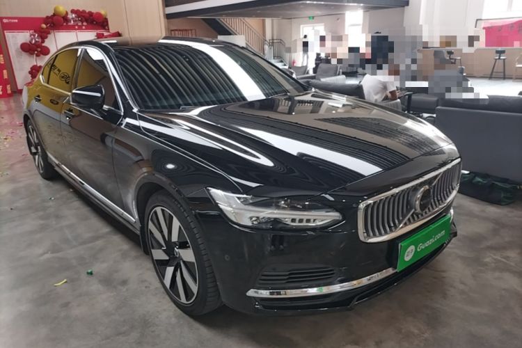 Used Volvo S90 New Energy 2024 Plug-in Hybrid Four-Wheel Drive Long-Range Luxury Smart Edition Front Right 45 Deg