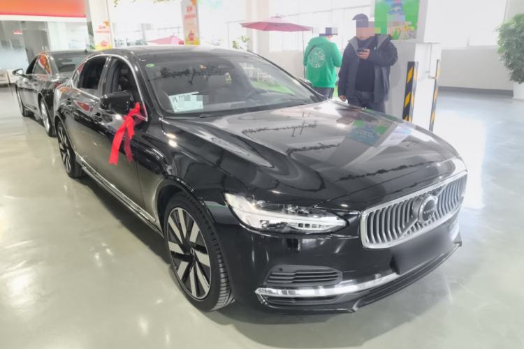 Used Volvo S90 New Energy 2024 Plug-in Hybrid Four-Wheel Drive Long-Range Luxury Smart Edition Front Right 45 Deg