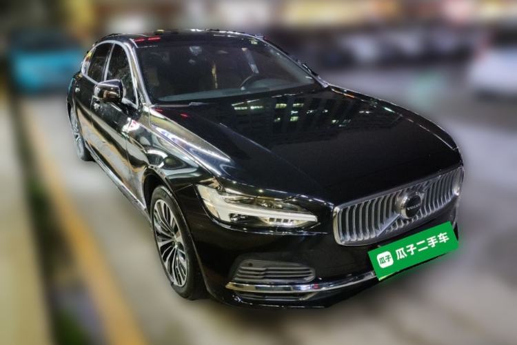 Used Volvo S90 New Energy 2024 Plug-in Hybrid Four-Wheel Drive Long-Range Zhiyi Luxury Edition Front Right 45 Deg