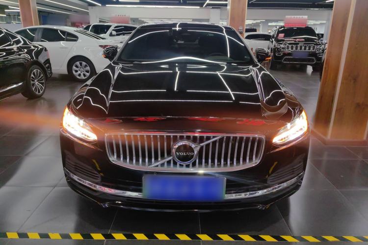 Used Volvo S90 New Energy 2024 Plug-in Hybrid Four-Wheel Drive Long-Range Zhiyi Luxury Edition Front