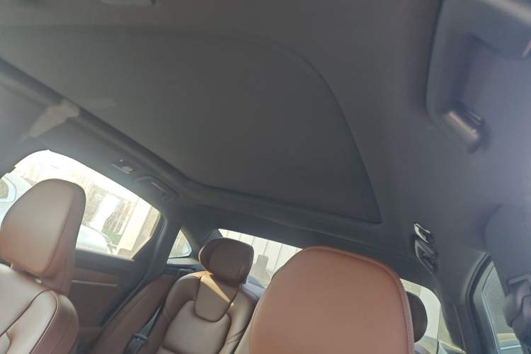 Used Volvo S90 New Energy 2024 Plug-in Hybrid Four-Wheel Drive Long-Range Luxury Smart Edition Headliner