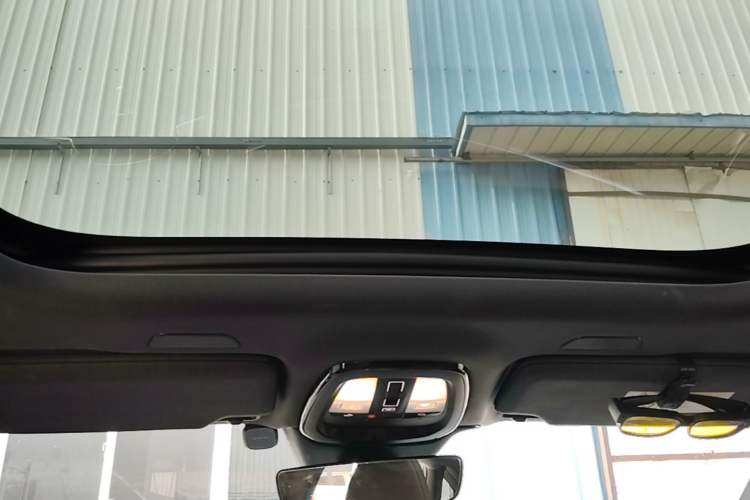 Used Volvo S90 New Energy 2024 Plug-in Hybrid Four-Wheel Drive Long-Range Zhiyi Luxury Edition Headliner