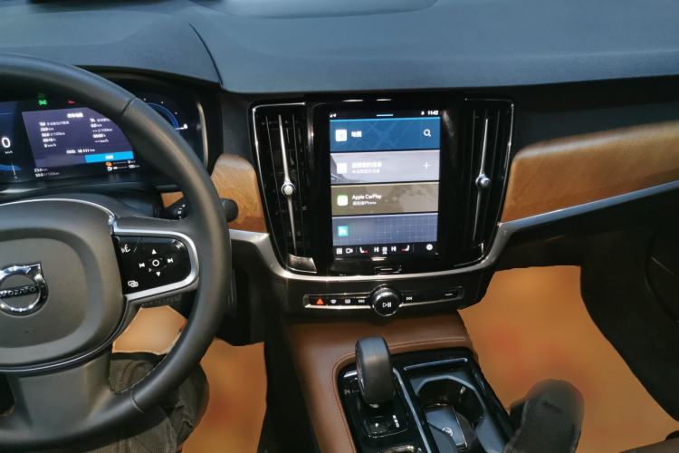 Used Volvo S90 New Energy 2024 Plug-in Hybrid Four-Wheel Drive Long-Range Zhiyi Luxury Edition Interior 2