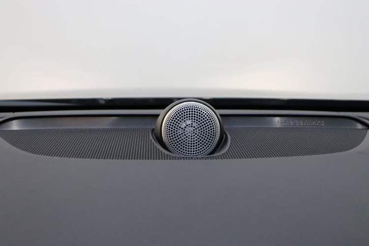 Used Volvo S90 New Energy 2024 Plug-in Hybrid Four-Wheel Drive Long-Range Luxury Smart Edition Interior 2