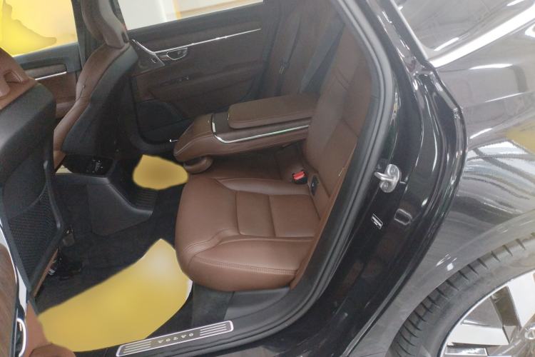 Used Volvo S90 New Energy 2024 Plug-in Hybrid Four-Wheel Drive Long-Range Luxury Smart Edition Interior 4