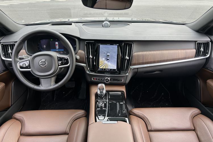 Used Volvo S90 New Energy 2024 Plug-in Hybrid Four-Wheel Drive Long-Range Luxury Smart Edition Interior 8
