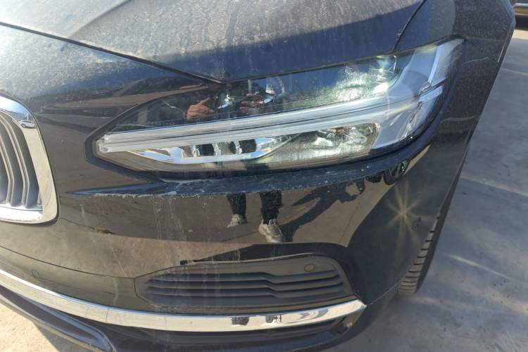 Used Volvo S90 New Energy 2024 Plug-in Hybrid Four-Wheel Drive Long-Range Luxury Smart Edition Left Front Headlight