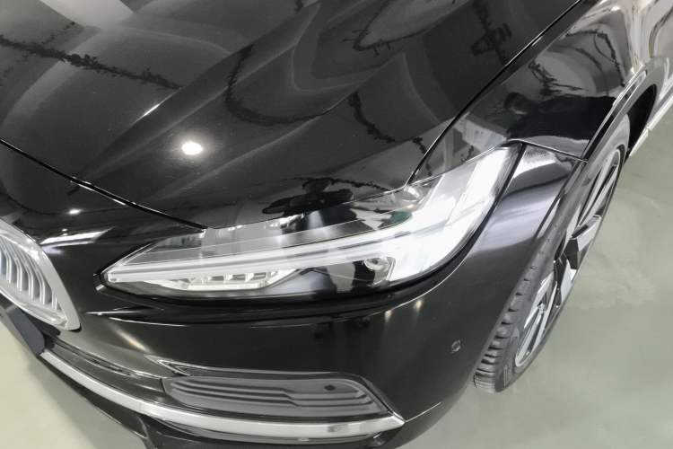Used Volvo S90 New Energy 2024 Plug-in Hybrid Four-Wheel Drive Long-Range Luxury Smart Edition Left Front Headlight