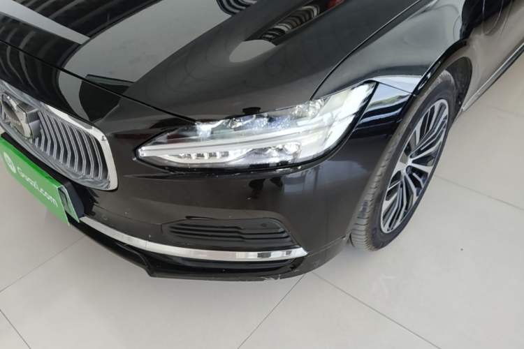 Used Volvo S90 New Energy 2024 Plug-in Hybrid Four-Wheel Drive Long-Range Zhiyi Luxury Edition Left Front Headlight