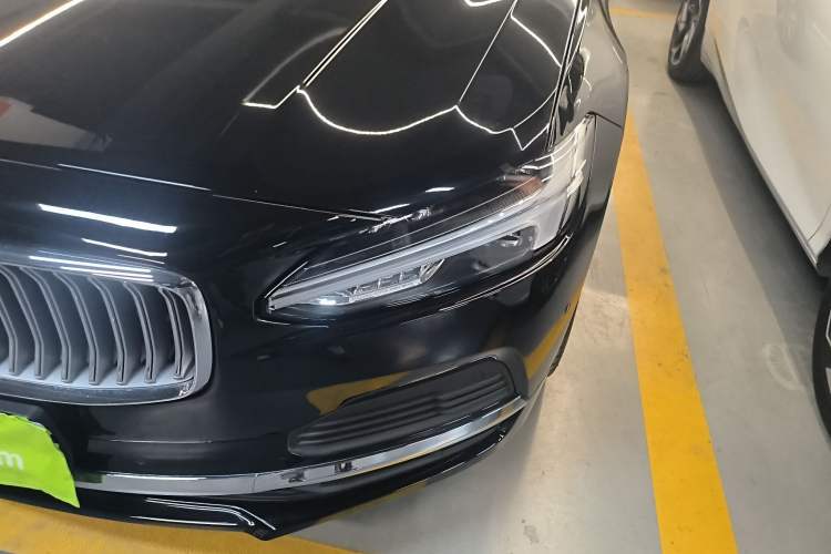 Used Volvo S90 New Energy 2024 Plug-in Hybrid Four-Wheel Drive Long-Range Luxury Smart Edition Left Front Headlight