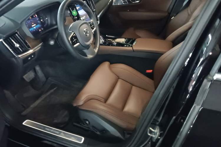 Used Volvo S90 New Energy 2024 Plug-in Hybrid Four-Wheel Drive Long-Range Luxury Smart Edition Left Front Seat