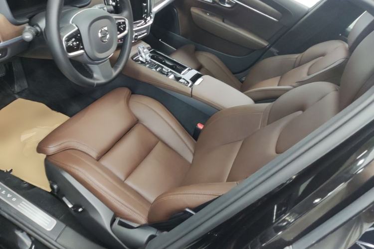 Used Volvo S90 New Energy 2024 Plug-in Hybrid Four-Wheel Drive Long-Range Luxury Smart Edition Left Front Seat