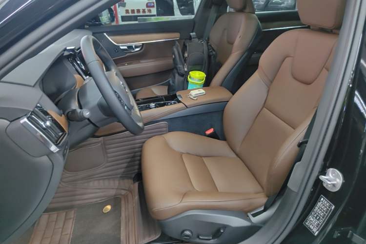 Used Volvo S90 New Energy 2024 Plug-in Hybrid Four-Wheel Drive Long-Range Zhiyi Luxury Edition Left Front Seat