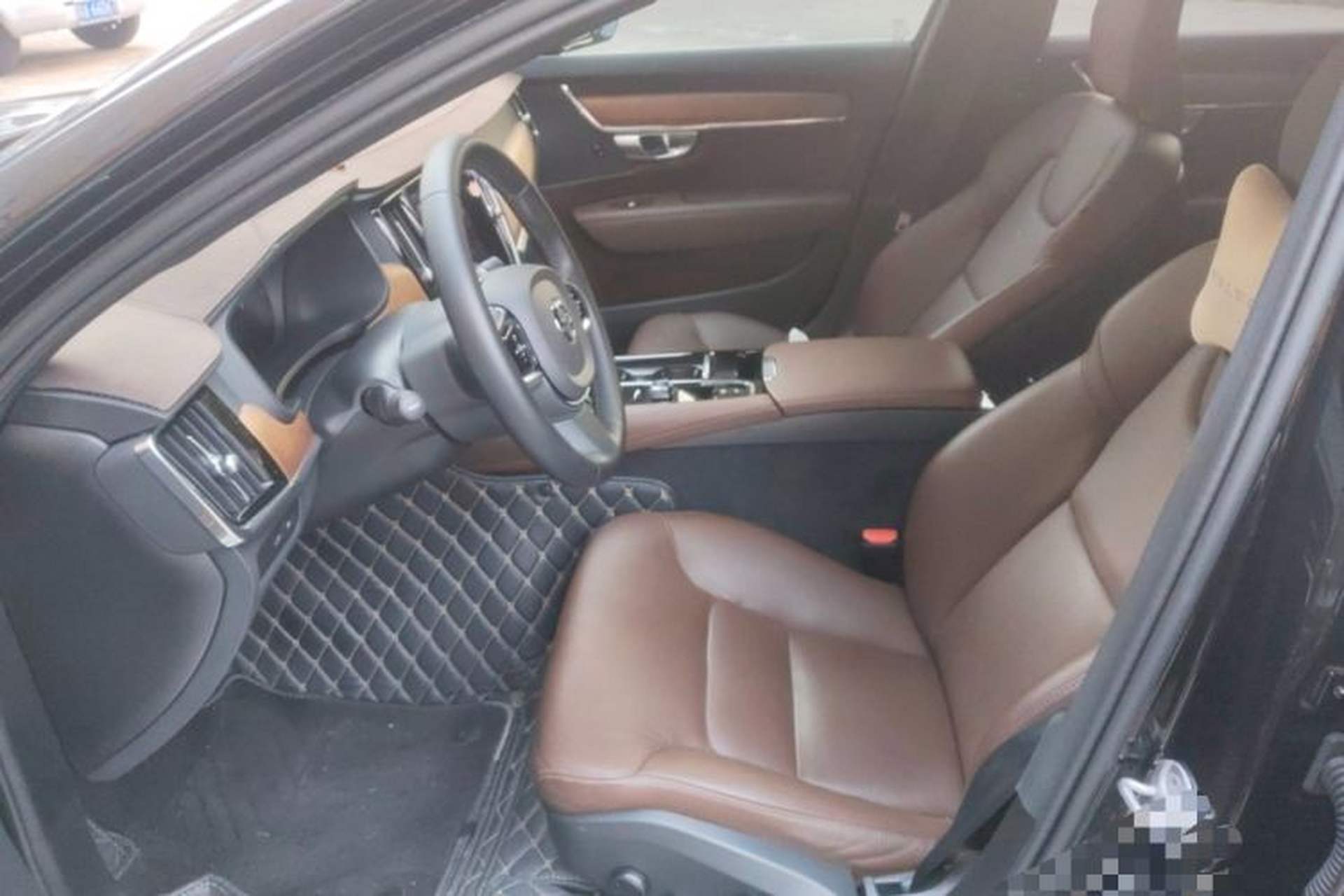 Used Volvo S90 New Energy 2024 Plug-in Hybrid Four-Wheel Drive Long-Range Zhiyi Luxury Edition Left Front Seat