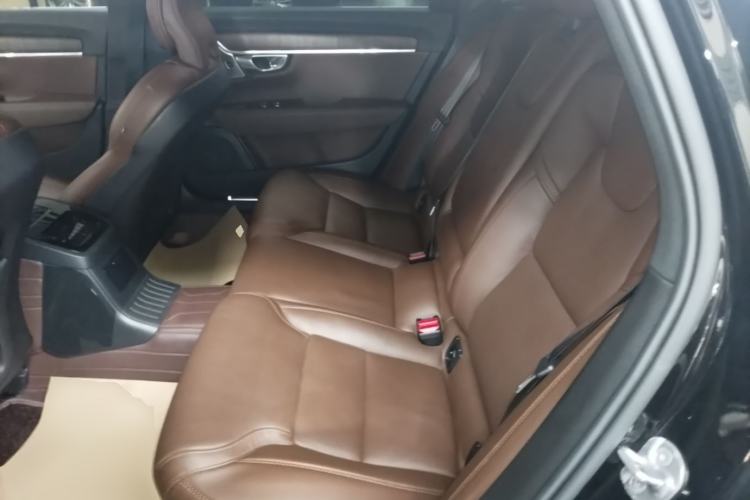 Used Volvo S90 New Energy 2024 Plug-in Hybrid Four-Wheel Drive Long-Range Luxury Smart Edition Left Rear Seat