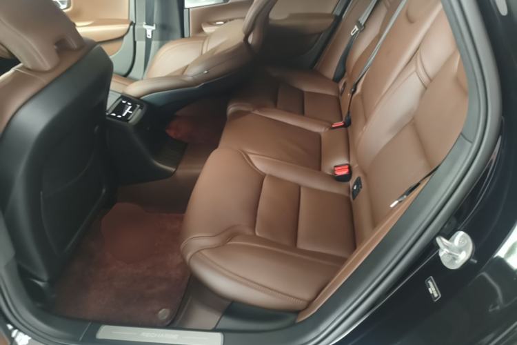 Used Volvo S90 New Energy 2024 Plug-in Hybrid Four-Wheel Drive Long-Range Luxury Smart Edition Left Rear Seat