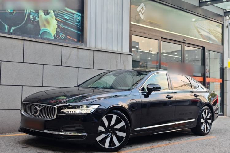 Ojetý Volvo S90 New Energy 2024 Plug-in Hybrid Four-Wheel Drive Long-Range Luxury Smart Edition Guazi used car, China used car export, Used car for sale, Used cars, Cheapest cars for sale