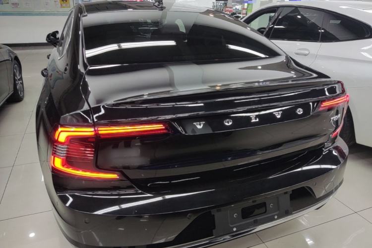 Used Volvo S90 New Energy 2024 Plug-in Hybrid Four-Wheel Drive Long-Range Luxury Smart Edition Rear
