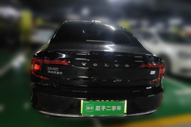 Used Volvo S90 New Energy 2024 Plug-in Hybrid Four-Wheel Drive Long-Range Zhiyi Luxury Edition Rear