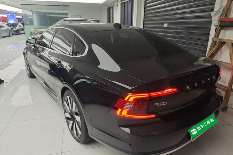 Used Volvo S90 New Energy 2024 Plug-in Hybrid Four-Wheel Drive Long-Range Luxury Smart Edition Rear Left 45 Deg