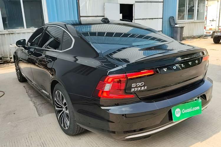 Used Volvo S90 New Energy 2024 Plug-in Hybrid Four-Wheel Drive Long-Range Zhiyi Luxury Edition Rear Left 45 Deg