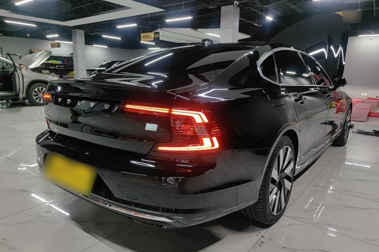 Used Volvo S90 New Energy 2024 Plug-in Hybrid Four-Wheel Drive Long-Range Luxury Smart Edition Rear Right 45 Deg
