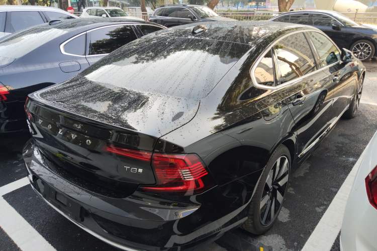 Used Volvo S90 New Energy 2024 Plug-in Hybrid Four-Wheel Drive Long-Range Luxury Smart Edition Rear Right 45 Deg