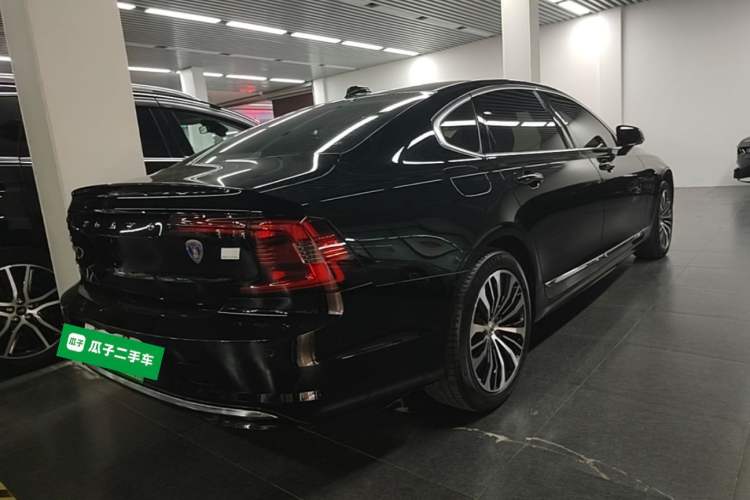 Used Volvo S90 New Energy 2024 Plug-in Hybrid Four-Wheel Drive Long-Range Zhiyi Luxury Edition Rear Right 45 Deg