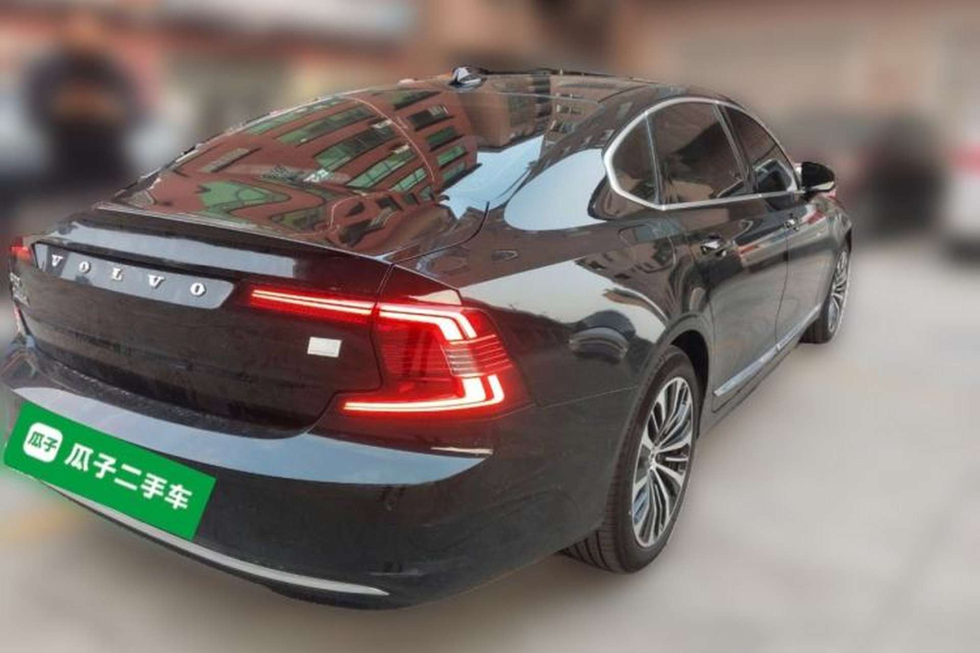 Used Volvo S90 New Energy 2024 Plug-in Hybrid Four-Wheel Drive Long-Range Zhiyi Luxury Edition Rear Right 45 Deg