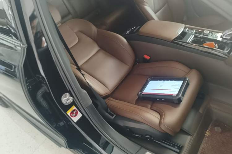 Used Volvo S90 New Energy 2024 Plug-in Hybrid Four-Wheel Drive Long-Range Luxury Smart Edition Right Front Seat