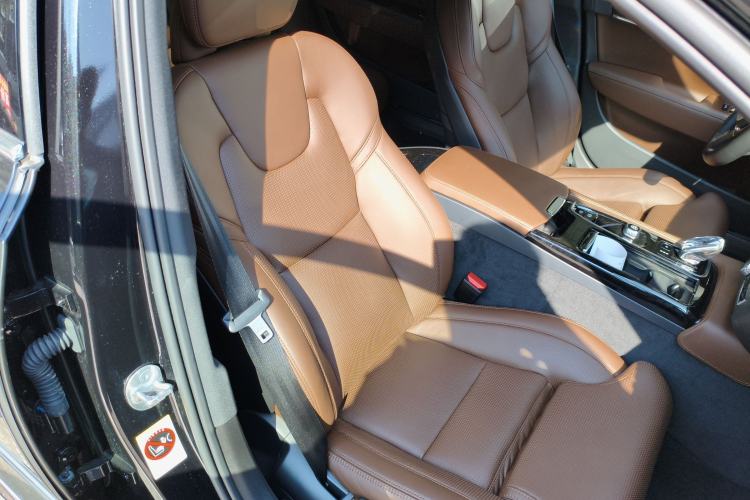 Used Volvo S90 New Energy 2024 Plug-in Hybrid Four-Wheel Drive Long-Range Luxury Smart Edition Right Front Seat