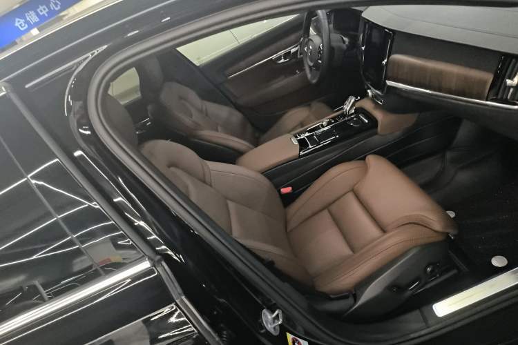 Used Volvo S90 New Energy 2024 Plug-in Hybrid Four-Wheel Drive Long-Range Luxury Smart Edition Right Front Seat