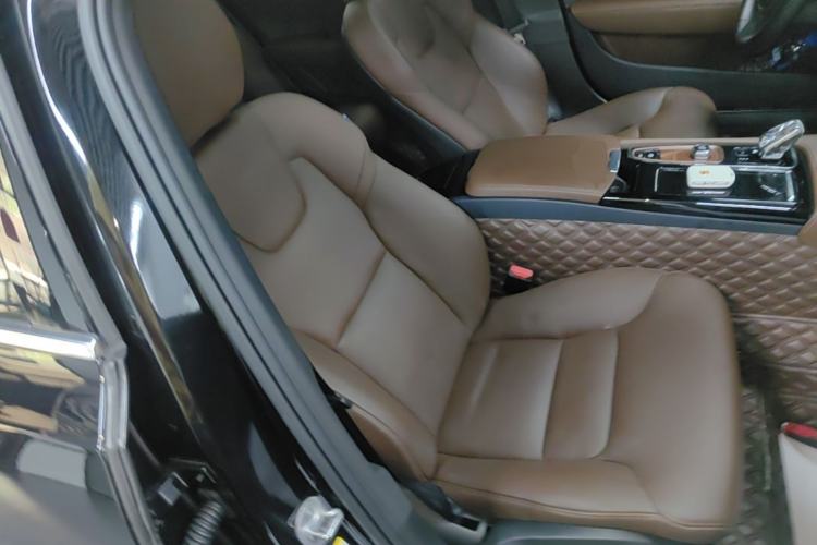 Used Volvo S90 New Energy 2024 Plug-in Hybrid Four-Wheel Drive Long-Range Zhiyi Luxury Edition Right Front Seat