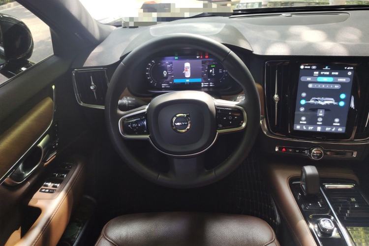 Used Volvo S90 New Energy 2024 Plug-in Hybrid Four-Wheel Drive Long-Range Zhiyi Luxury Edition Steering Wheel