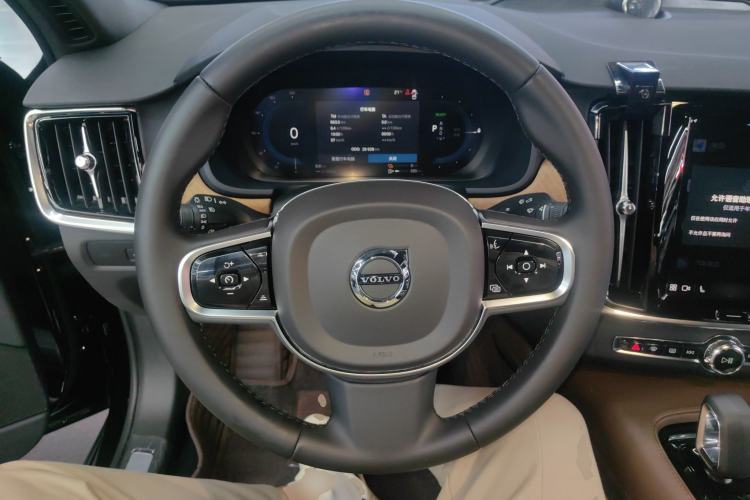Used Volvo S90 New Energy 2024 Plug-in Hybrid Four-Wheel Drive Long-Range Zhiyi Luxury Edition Steering Wheel