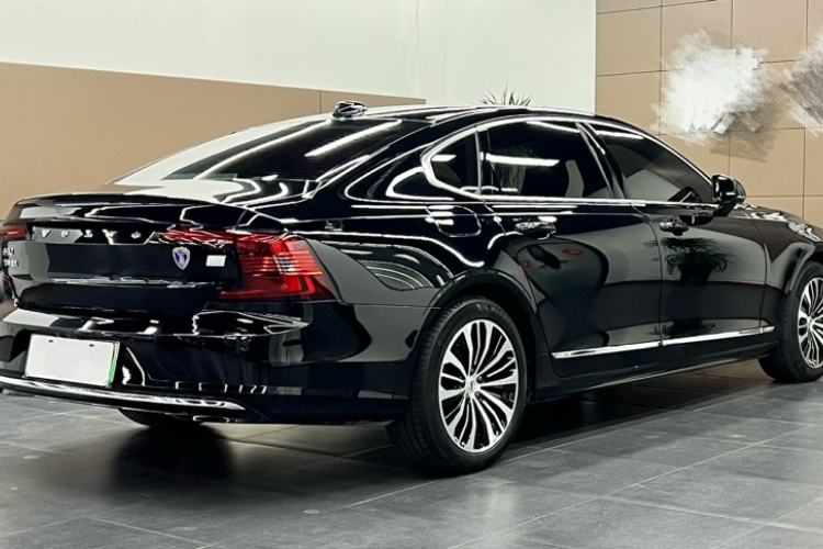 Used Volvo S90 New Energy 2024 Plug-in Hybrid Four-Wheel Drive Long-Range Zhiyi Luxury Edition Trunk