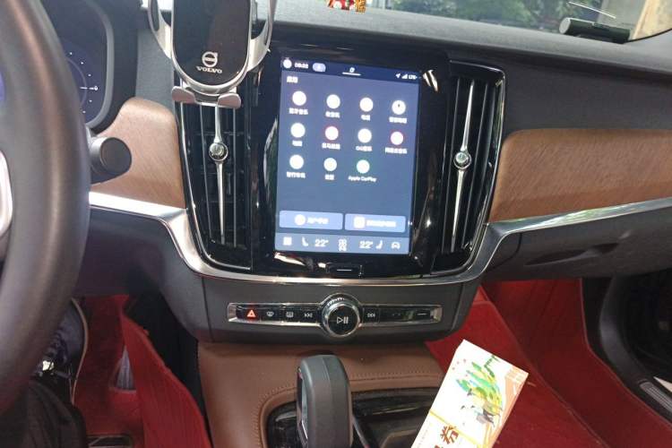 Used Volvo S90 New Energy 2025 Plug-in Hybrid Four-Wheel Drive Long-Range Zhiyi Luxury Edition Audio And AC Panel