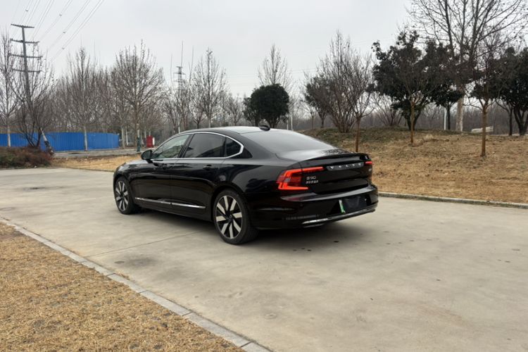 Used Volvo S90 New Energy 2025 Plug-in Hybrid Four-Wheel Drive Long-Range Luxury Smart Edition Exterior 11