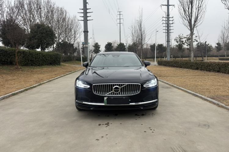 Used Volvo S90 New Energy 2025 Plug-in Hybrid Four-Wheel Drive Long-Range Luxury Smart Edition Exterior 9