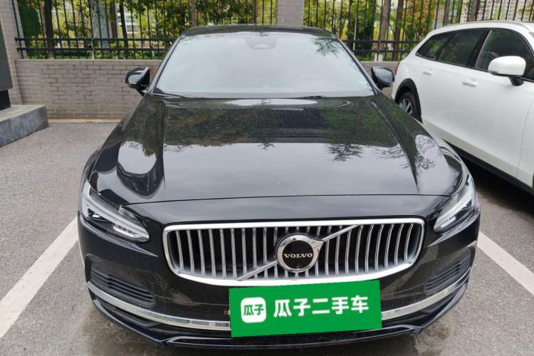 Used Volvo S90 New Energy 2025 Plug-in Hybrid Four-Wheel Drive Long-Range Luxury Smart Edition Front