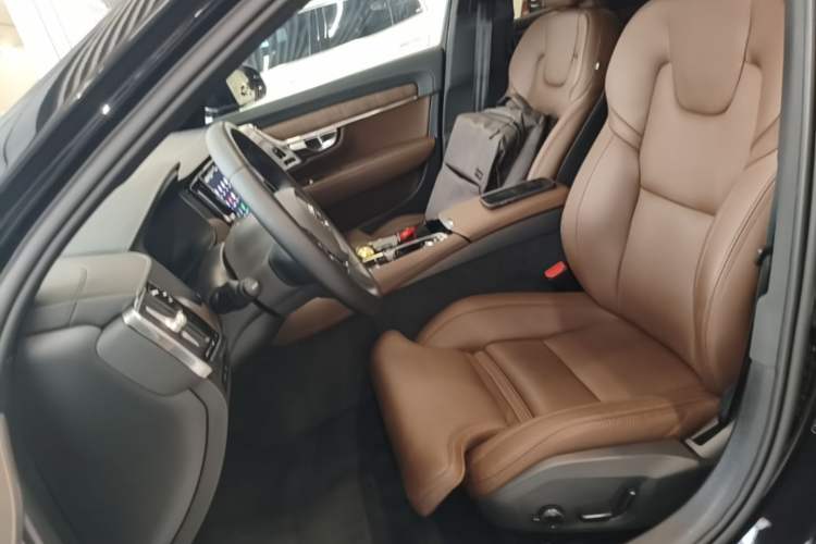 Used Volvo S90 New Energy 2025 Plug-in Hybrid Four-Wheel Drive Long-Range Luxury Smart Edition Left Front Seat