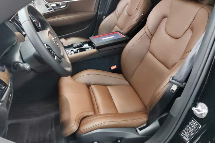 Used Volvo S90 New Energy 2025 Plug-in Hybrid Four-Wheel Drive Long-Range Luxury Smart Edition Left Front Seat