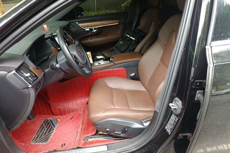 Used Volvo S90 New Energy 2025 Plug-in Hybrid Four-Wheel Drive Long-Range Zhiyi Luxury Edition Left Front Seat