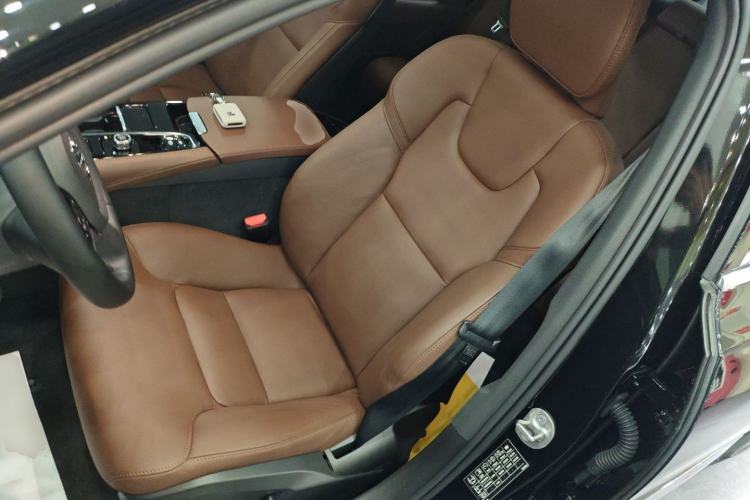 Used Volvo S90 New Energy 2025 Plug-in Hybrid Four-Wheel Drive Long-Range Zhiyi Luxury Edition Left Front Seat