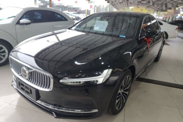 Used Volvo S90 New Energy 2025 Plug-in Hybrid Four-Wheel Drive Long-Range Zhiyi Luxury Edition
